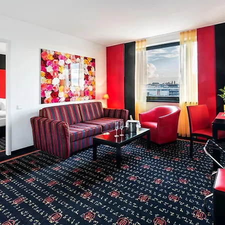 Vienna House Easy By Wyndham 4*