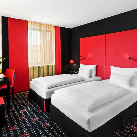 Hotel Vienna House Easy By Wyndham 4*