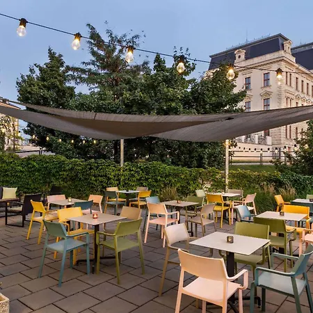Vienna House Easy By Wyndham Hotel 4*