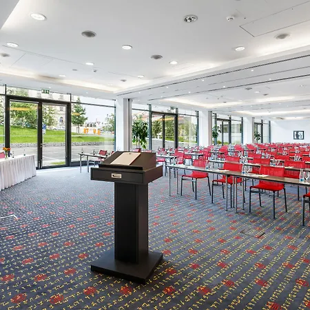 Ξενοδοχείο Vienna House Easy By Wyndham 4*