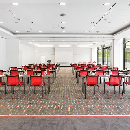 Ξενοδοχείο Vienna House Easy By Wyndham Πίλζεν