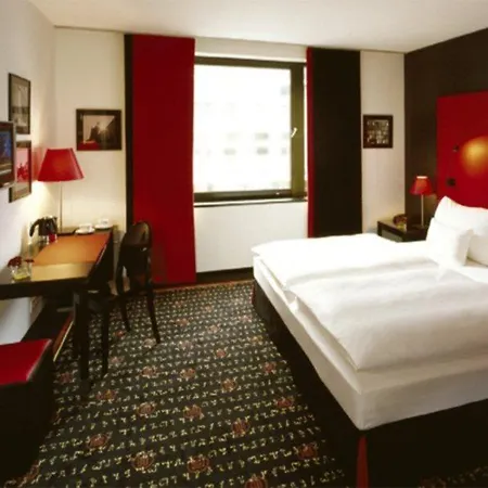 Hotel Vienna House Easy By Wyndham 4*