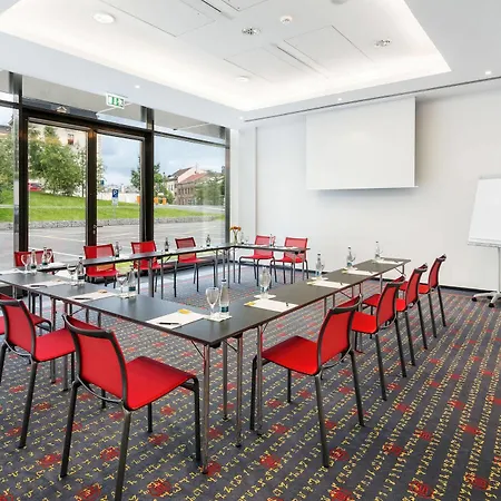 Hotel Vienna House Easy By Wyndham 4*