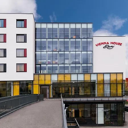 Vienna House Easy By Wyndham Ξενοδοχείο 4*
