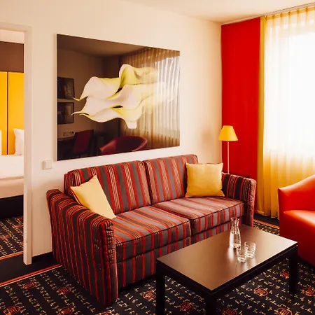 Vienna House Easy By Wyndham 4*