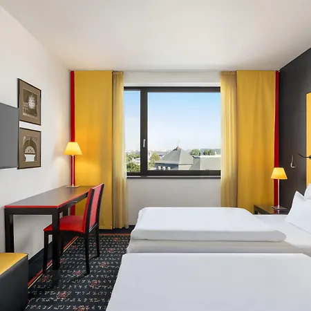 Vienna House Easy By Wyndham Hotel 4*